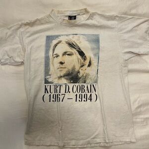 ❤️‍🔥GRAIL❤️‍🔥 Vintage 1994 Kurt Cobain memorial t-shirt
